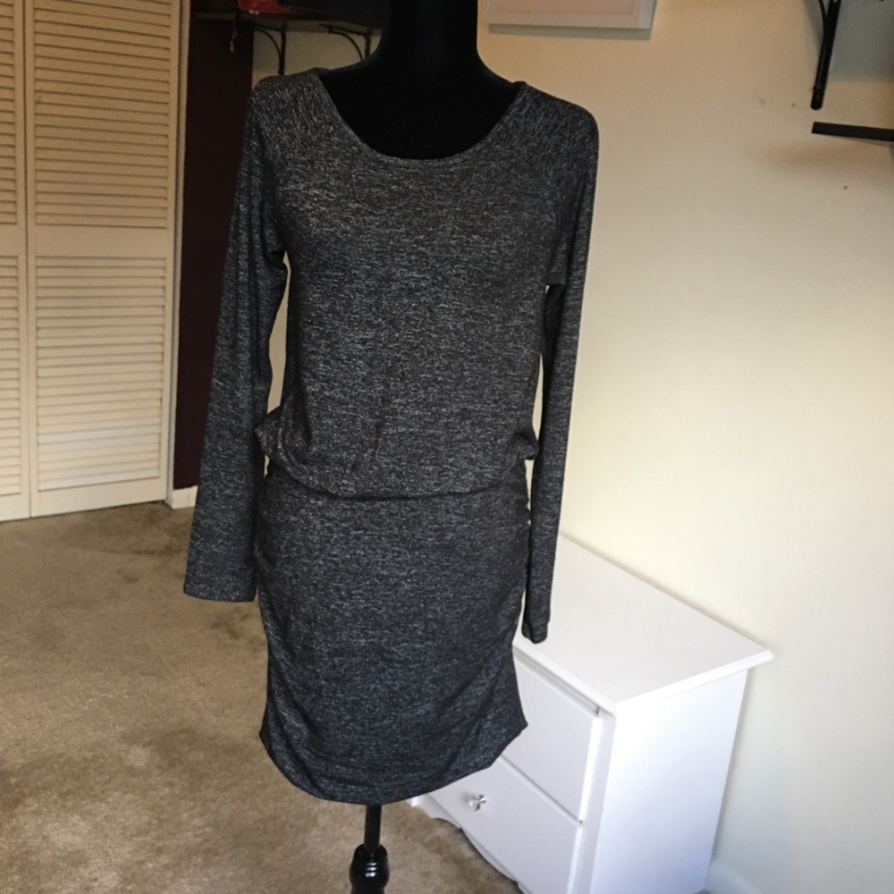 Banana Republic Ruched Gray Jersey Dress Sleeve - Picture 1 of 6